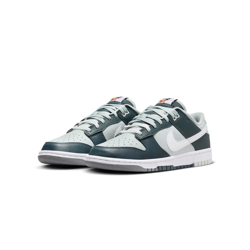Nike Dunk Low "Remix" Deep Jungle Sz 8 41 Leather Green White Colorway